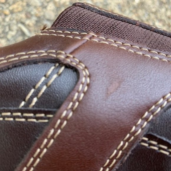 Boy's size 6 brown slip on shoes - Picture 11 of 13